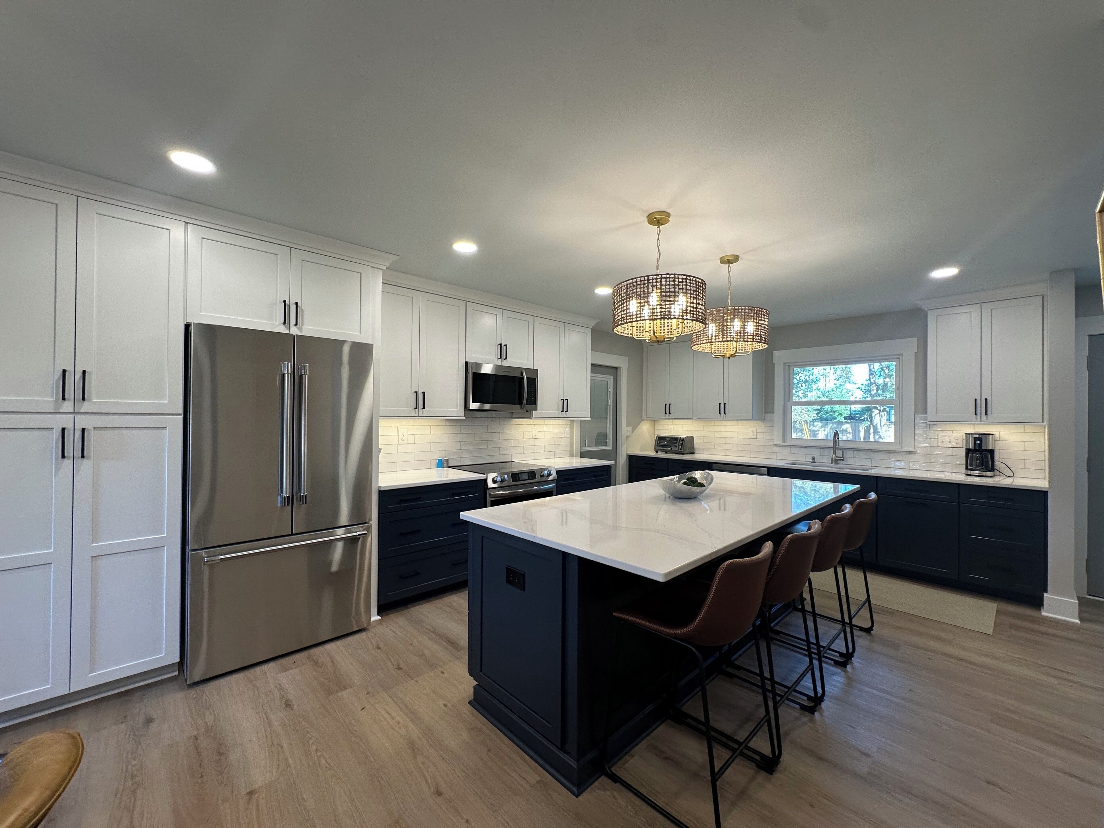 Mikrowelle, Ofen, Herdplatte, Geschirrspüler