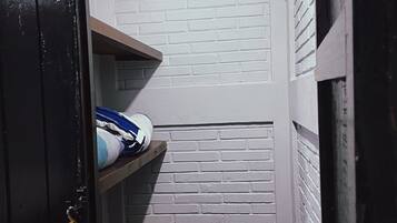 Classic Double or Twin Room | Blackout curtains, iron/ironing board, free WiFi, bed sheets