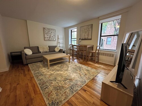 Spacious 2-bedroom in the heart of Fort Greene, Brooklyn