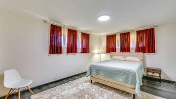 4 camere, ferro/asse da stiro, Wi-Fi gratuito, lenzuola