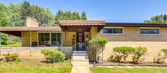 Enjoyable 4-bedroom house with AC in Monroeville