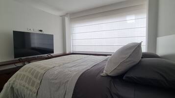1 habitación, wifi y ropa de cama
