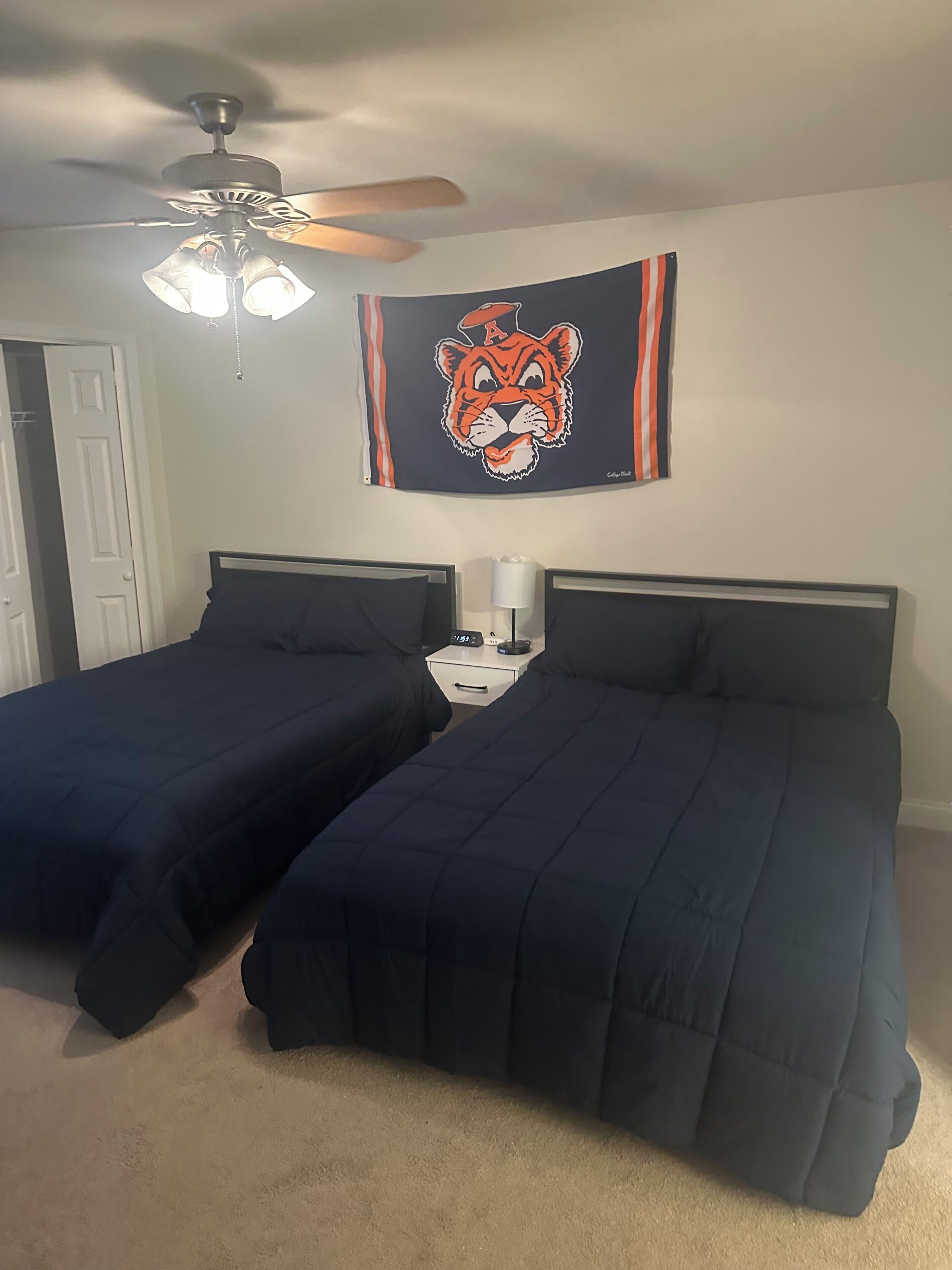 2 bedrooms, WiFi, bed sheets