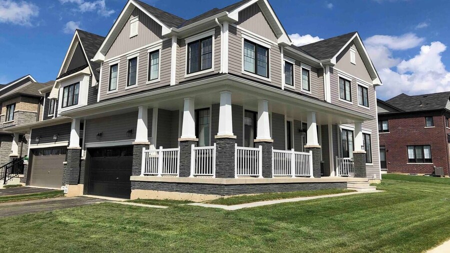 Brand New 5 Bedroom Home in West Niagara
