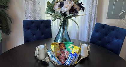 Charming family friendly 3-bedroom house in Painter with AC and outdoor patio