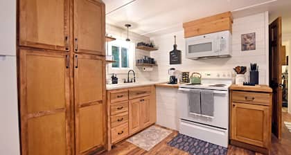 True Love Retreat - A Peaceful Mountain Escape