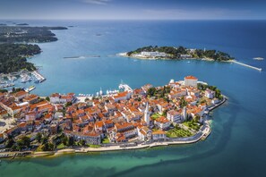 منظر من الجو على ارتفاع عالٍ