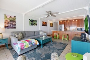 Smart TV - Aloha Kai Paradise Oceanfront Kahana Reef Condo with Mesmerizing Views (Lahaina)