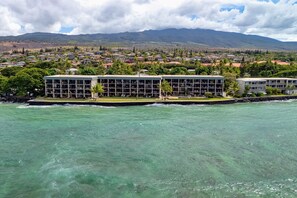 Exterior - Aloha Kai Paradise Oceanfront Kahana Reef Condo with Mesmerizing Views (Lahaina)