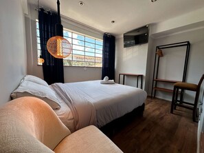 Quarto casal conforto, vista para o resort | Wi-Fi de cortesia