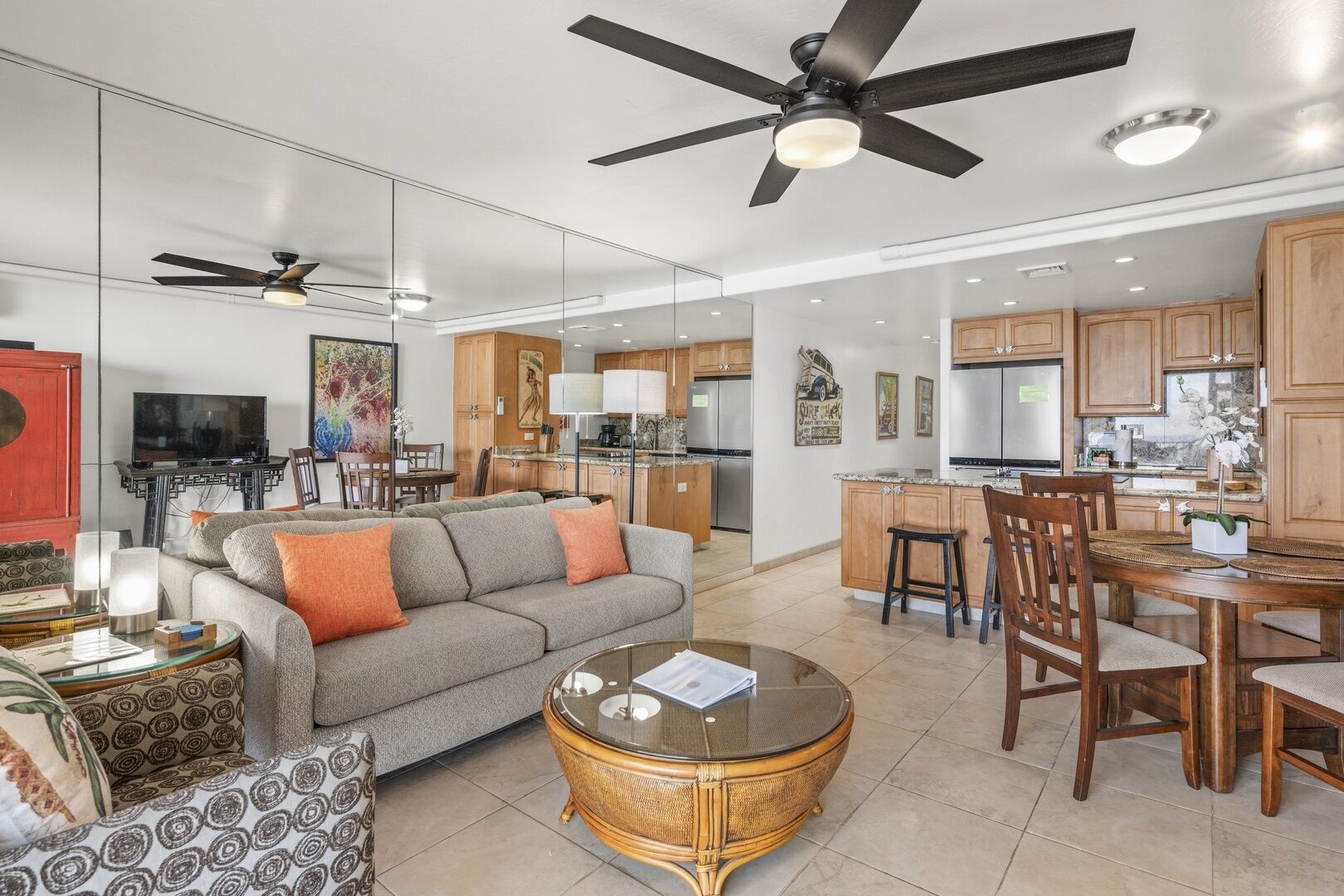 Condo, 1 Bedroom, Resort View | Living area