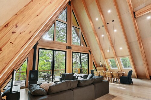 The Nest | 3 Side-by-Side Homes w/ Hot Tub & Views