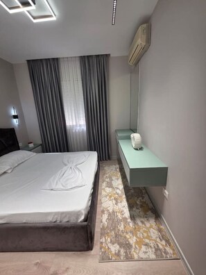 Apartment - Sunny Beach Luxurious Apartment (Durrës)