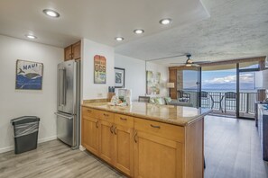 Appart'hôtel, 1 chambre, vue établissement | Cuisine privée