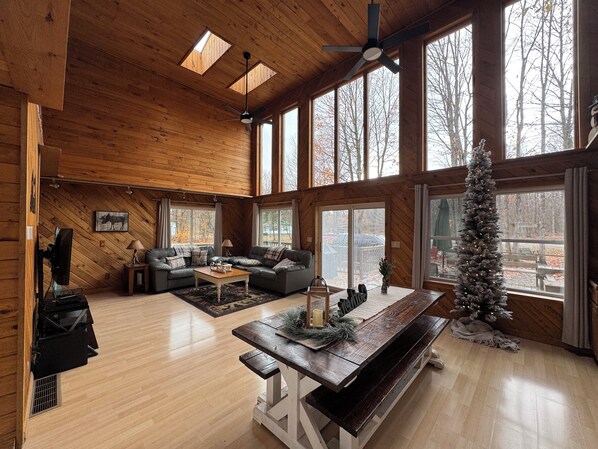 Smart TV, DVD player, ping pong