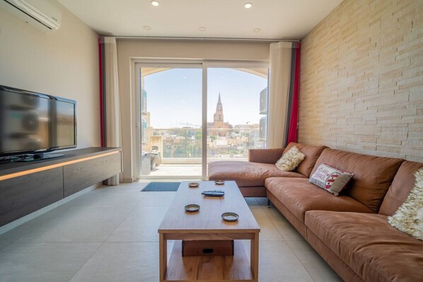 Apartment | 4 bedrooms - Ghajnsielem Retreat 4 Bedrooms Panoramic Terrace (Ghajnsielem)