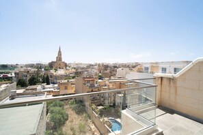 4 bedrooms - Ghajnsielem Retreat 4 Bedrooms Panoramic Terrace (Ghajnsielem)