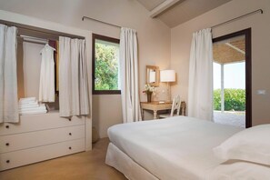 9 chambres, fer et planche à repasser, lit parapluie, Wi-Fi