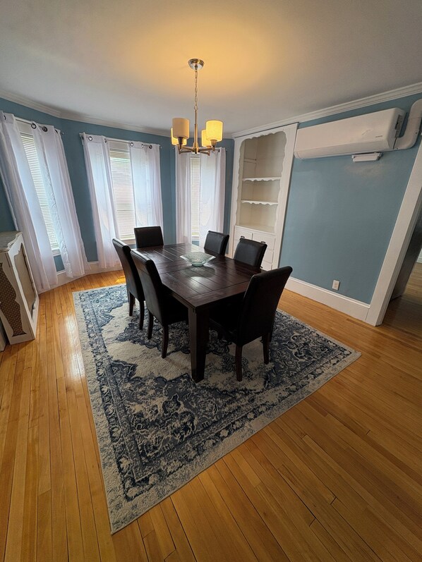 Dining - Cozy & Spotless Home Away from Home (Lowell)