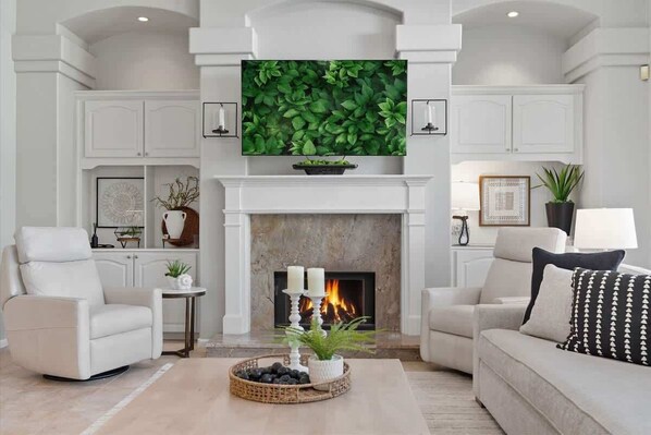 Smart TV, fireplace, offices