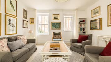 Älytelevisio, kirjoja