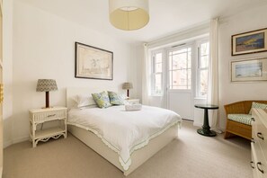 1 bedroom, iron/ironing board, travel crib, WiFi