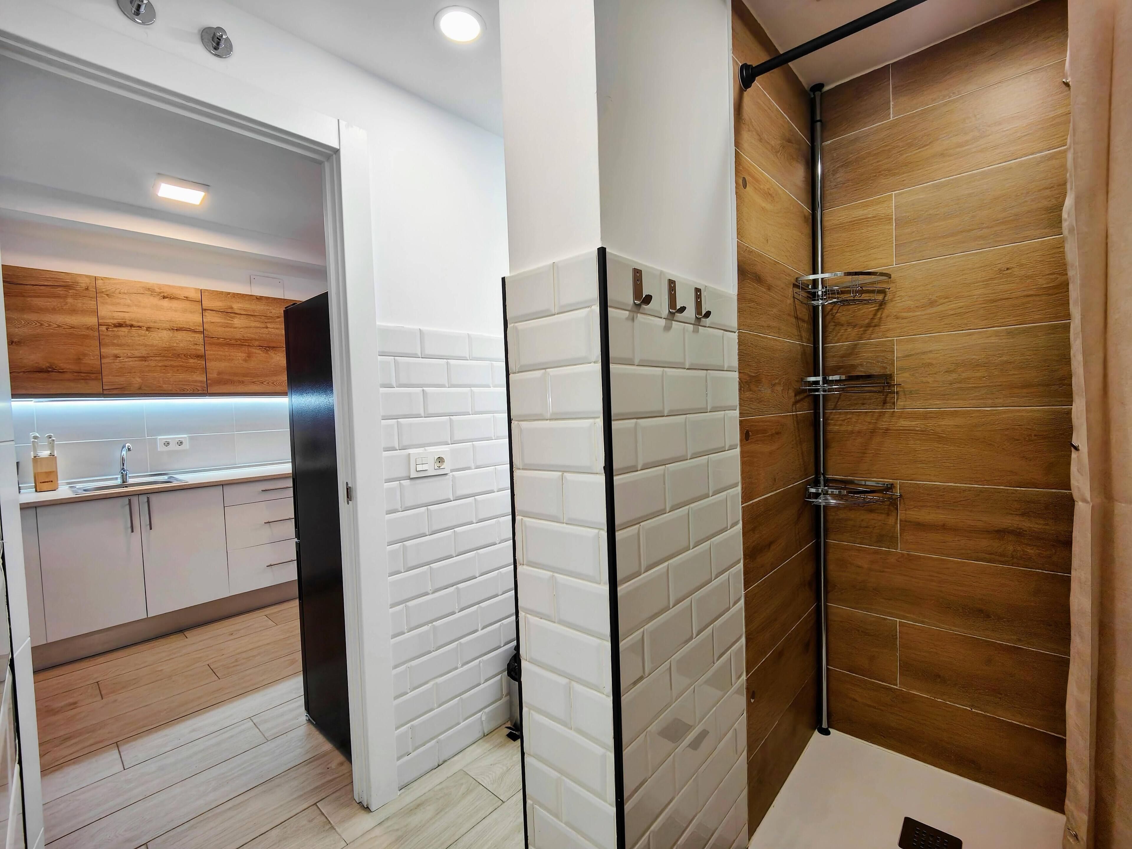 Hårtork och handdukar