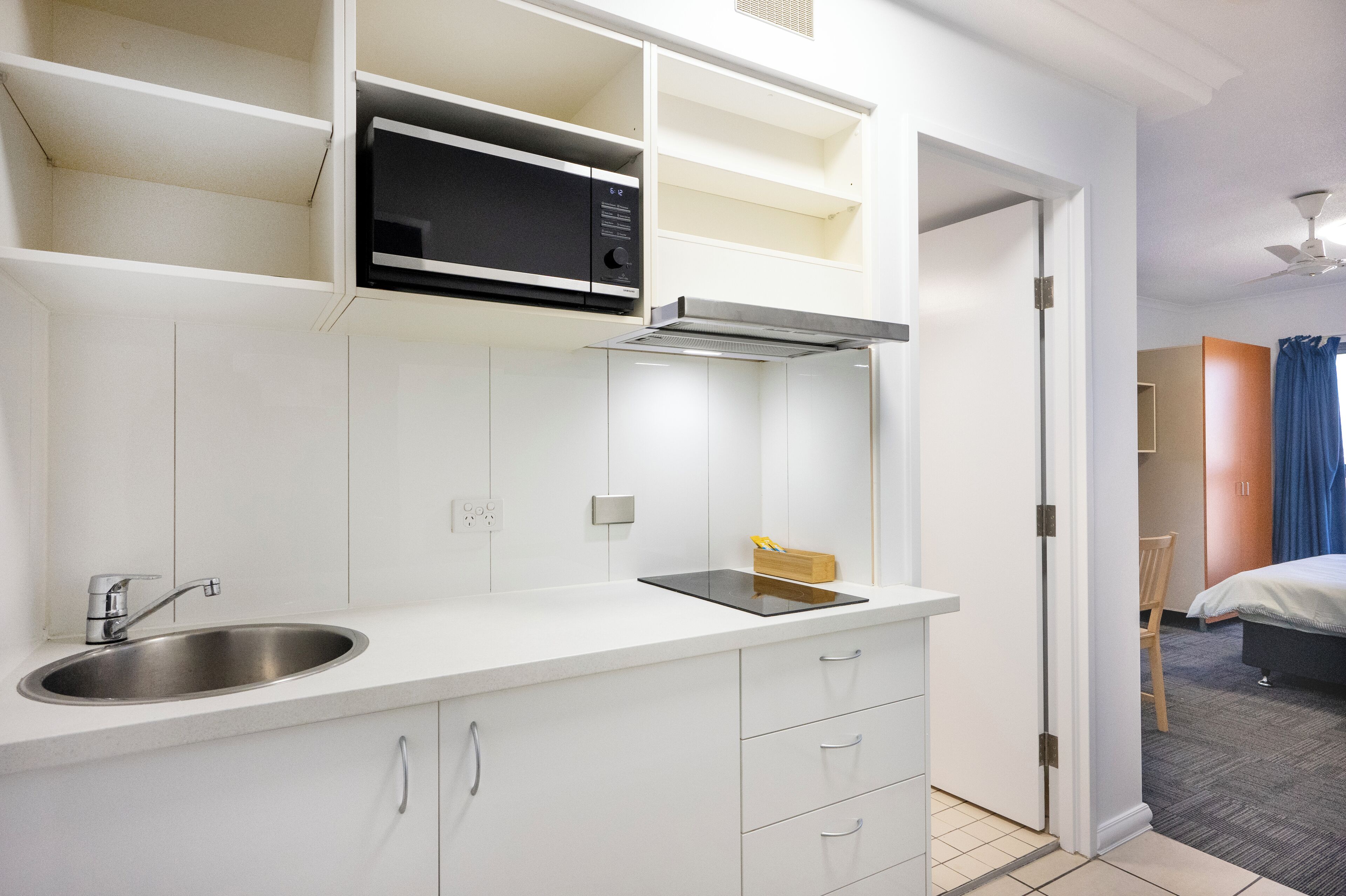 City Studio | Private kitchen | Full-size fridge, microwave, cookware/dishes/utensils