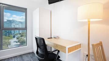 Standard-studio | Työpöytä, ilmainen Wi-Fi