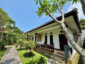 Balcony - Sasak Garden HomeStay (Senggigi)