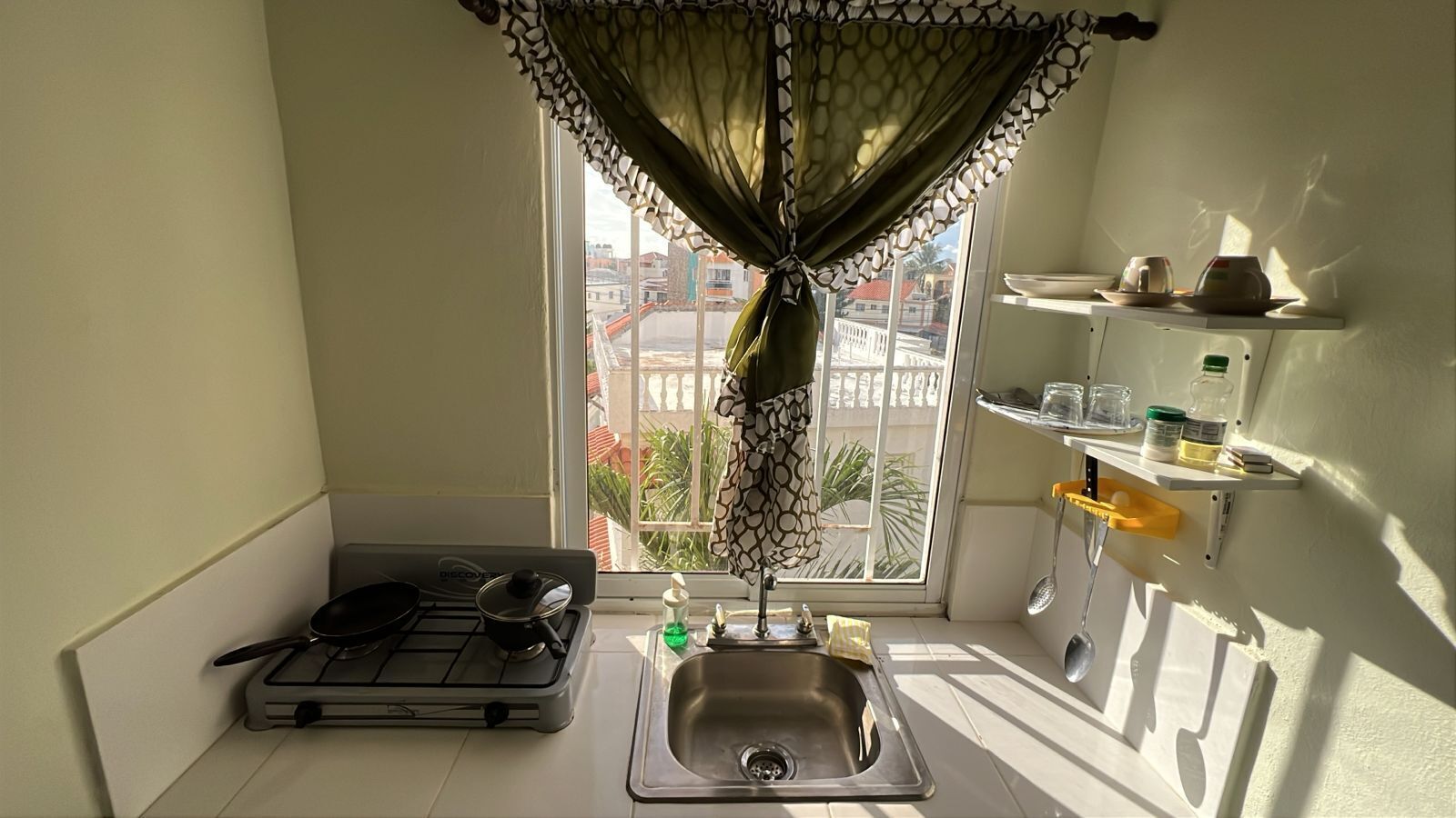 مستلزمات طهي/أطباق/أوعية