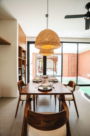 Villa Luxe, non-fumeur, vue piscine | Coin séjour