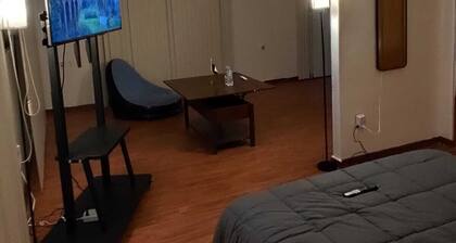 Spacious Apartment in CDMX 2nd floor, 5 minutes from GNP Stadium and Gate 6!