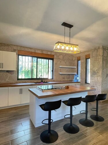 Enchanting 2-bedroom cabin in El Salto de los Salado