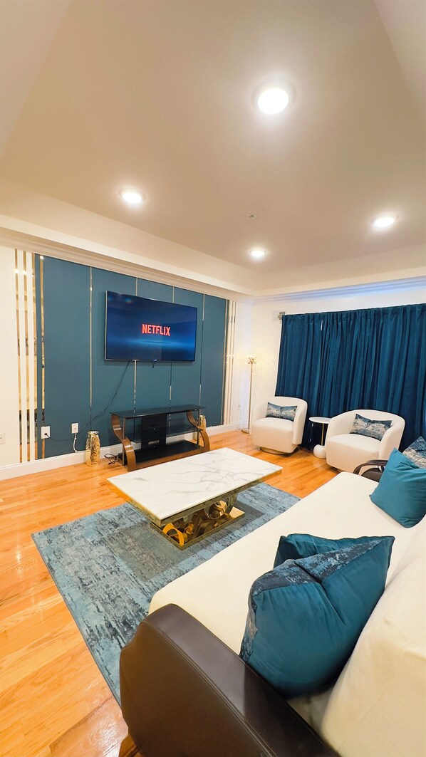 Fernseher