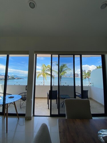 Apartment with ocean view in the beautiful Port of Mazatlan