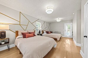 4 dormitoris, wifi gratuïta i roba de llit 