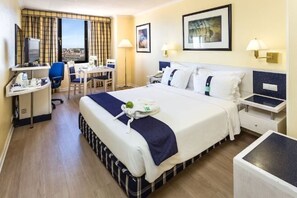 Room - Holiday Inn LISBON by IHG (Lisbon)
