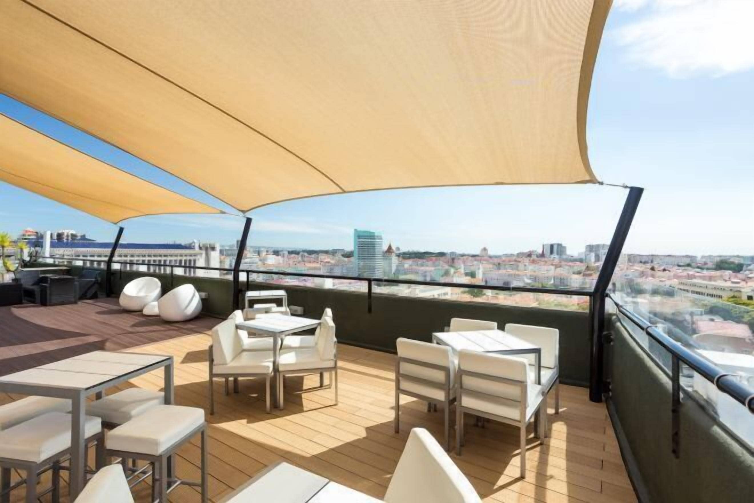 Bar (en el alojamiento)