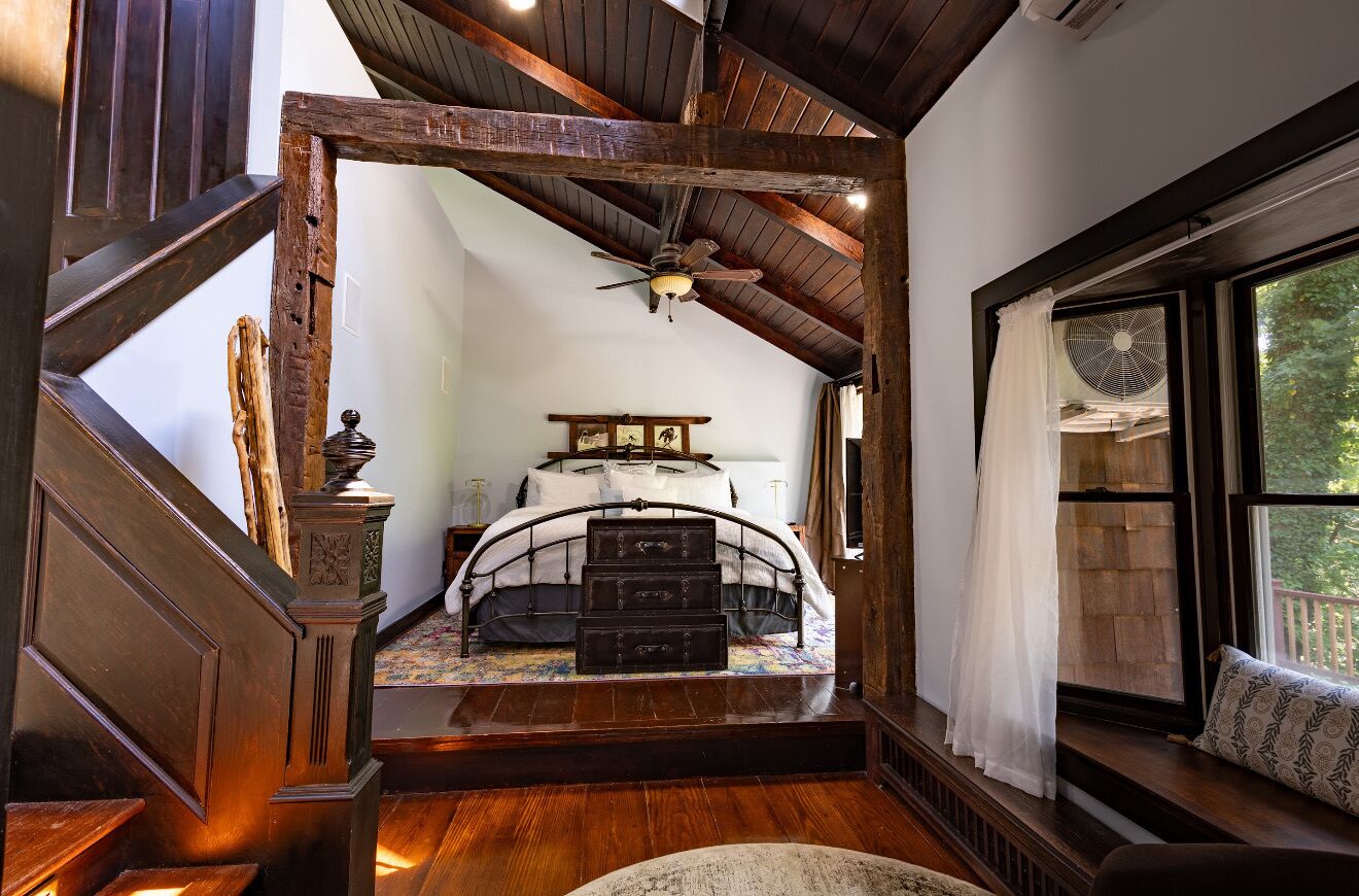 2 Schlafzimmer, Schreibtisch, Bügeleisen/Bügelbrett, kostenloses WLAN