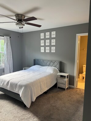 6 Schlafzimmer, Bügeleisen/Bügelbrett, Reisekinderbett, kostenloses WLAN