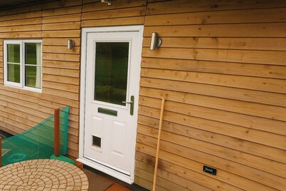 Cabin at Animal Rescue Sanctuary - Sleeps 2