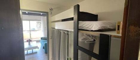 Strykejern/-brett og internettilgang