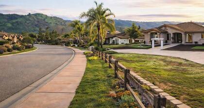 Superb Villa near California Golf Club-Monserate Winery-Pala Mesa Golf-360 Views
