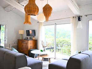TV, stereo - Villa Casa Walulu, 4**** sea view, on the Gulf of St Tropez (Les Issambres)