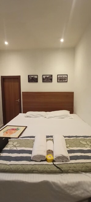 Blackout curtains, iron/ironing board, free WiFi