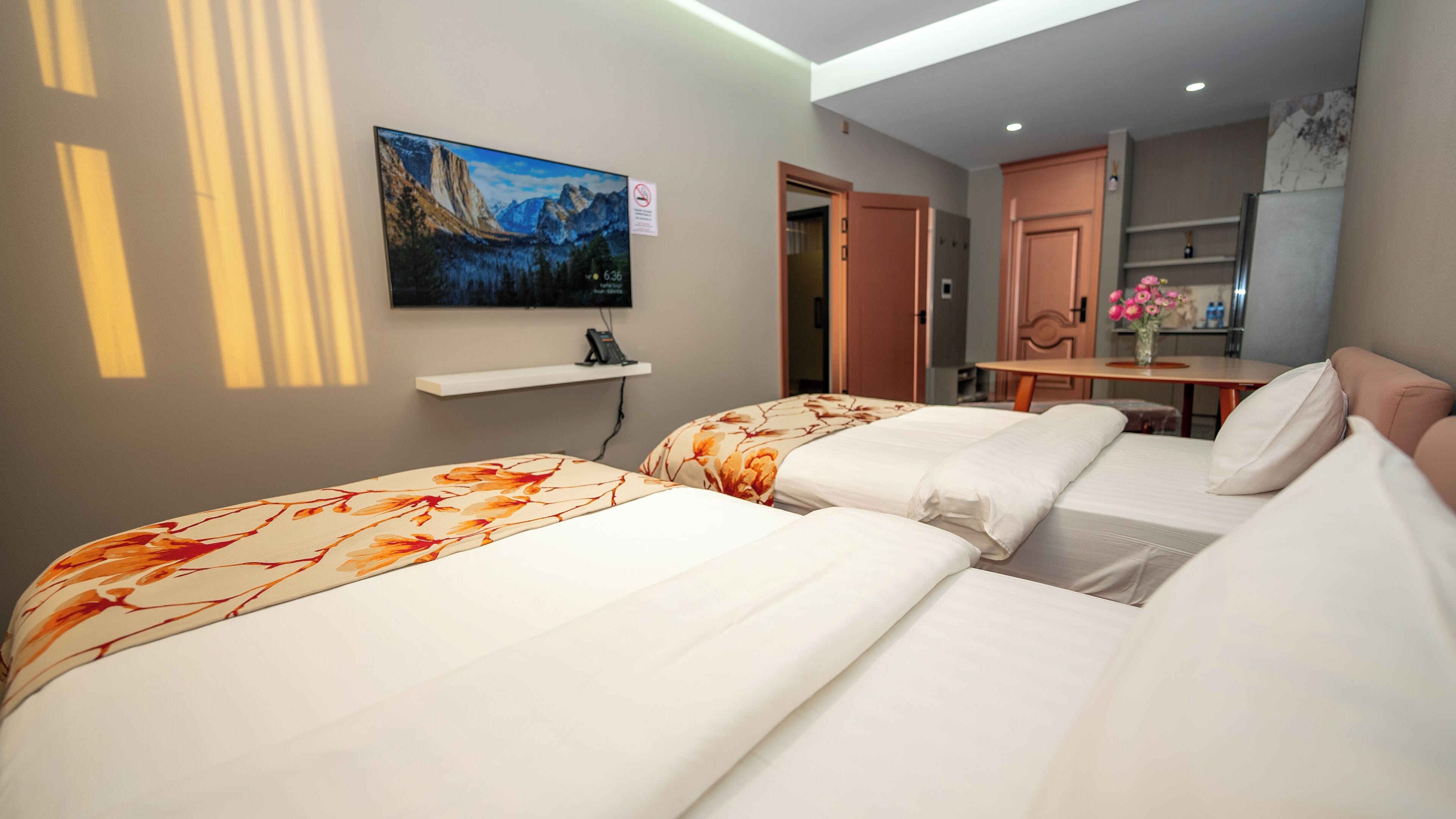 Family Room | Free WiFi