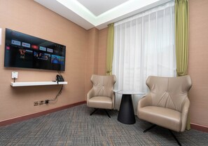 Television - Amgun Hotel Ulaanbaatar (Ulaanbaatar)