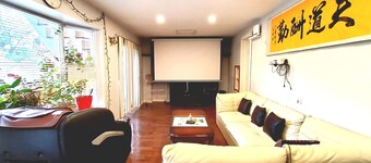 Cozy and Quielt Bedroom with Private Bathroom