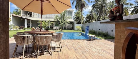 Villa | Outdoor dining